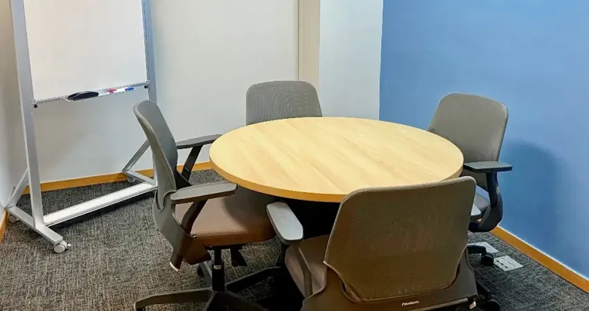 Aproveite o escritório em espaço aberto pronto para uso para 10 pessoas no rio de janeiro, mourisco botafogo