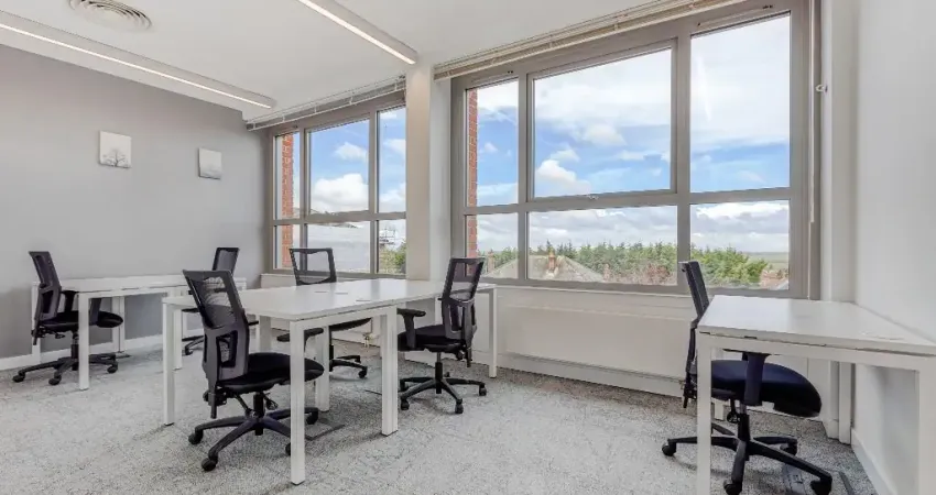 Aproveite o escritório em espaço aberto pronto para uso para 15 pessoas no sao paulo, faria lima