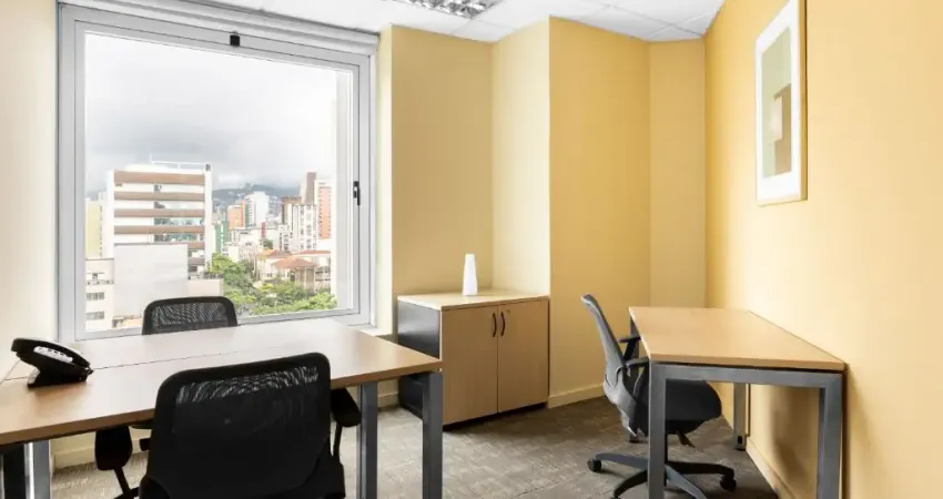 Acesso completo a um espaço de escritório profissional para 2 pessoas no belo horizonte, amadeus business tower - lourdes - contorno