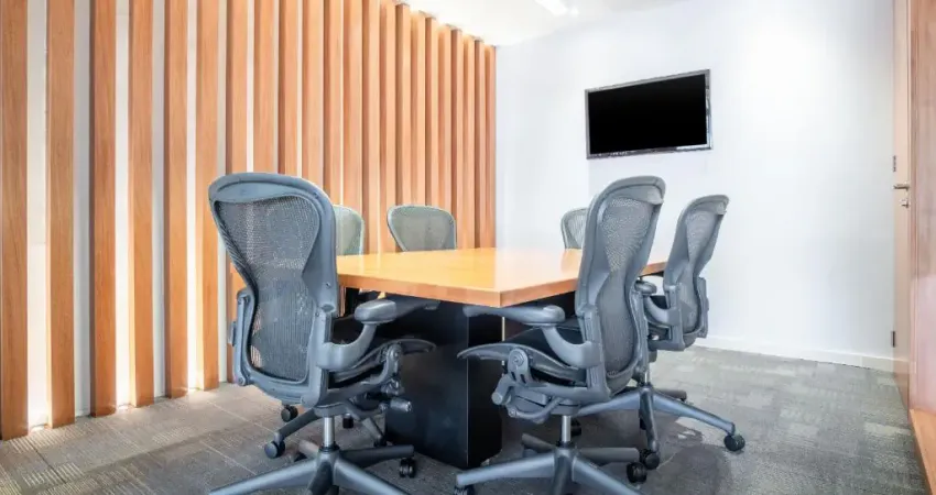 Escritório com amplo espaço para 10 pessoas no rio de janeiro, edificio argentina