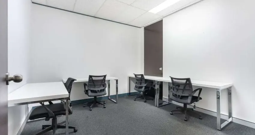 Reserve espaço de escritório aberto para empresas de todos os tamanhos em regus vitória, work center 2