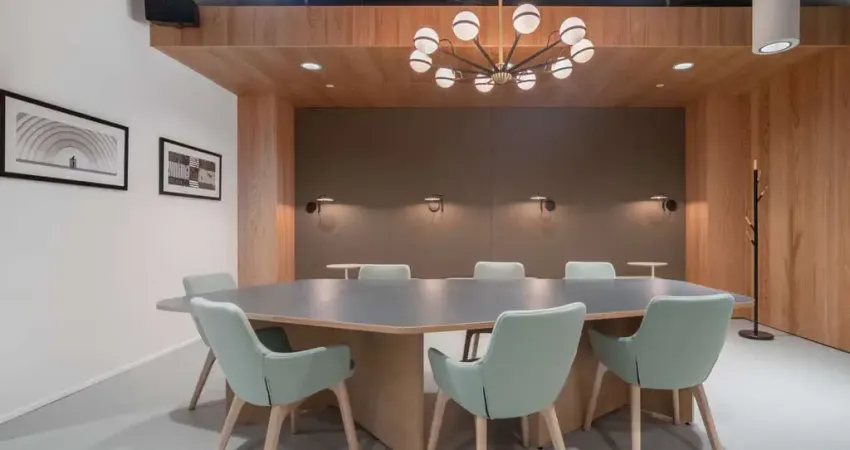 Escritório lindamente projetado para 5 pessoas em spaces sao paulo, cerro corá