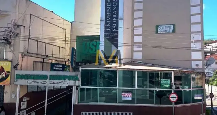 Casa comercial para alugar no Centro, Mairiporã 