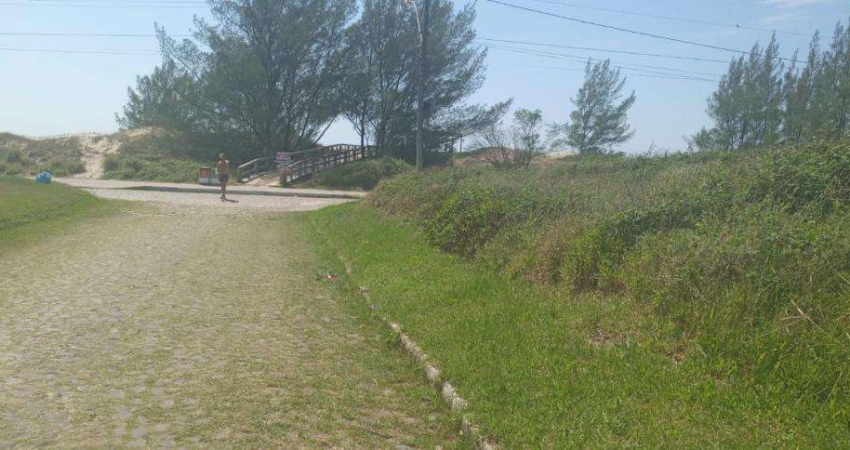 Terreno à venda no Bairro Arroio Teixeira com 996 m² de área privativa