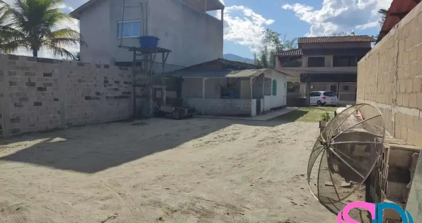 Excelente terreno na praia do Estaleiro a apenas 60 m da areia, em Ubatuba-SP