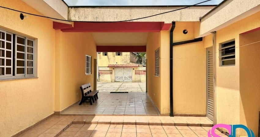 Casa, com 4 suítes, à venda, na Maranduba, em Ubatuba - SP