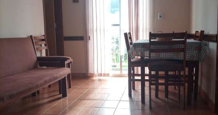 Apartamento duplex com 2  dormitórios na Praia Grande, em Ubatuba.