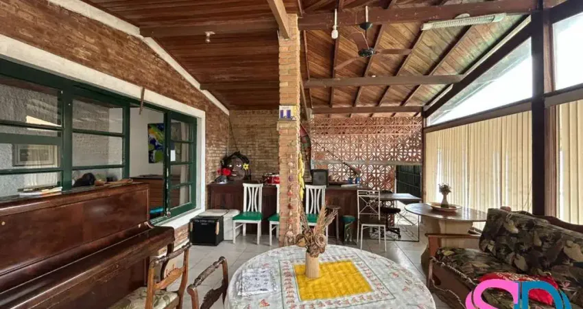 Pousada com 12 suítes, para arrendamento ou venda, no itaguá, ubatuba - sp