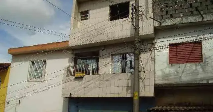 Casa à venda no Mutinga, Osasco 