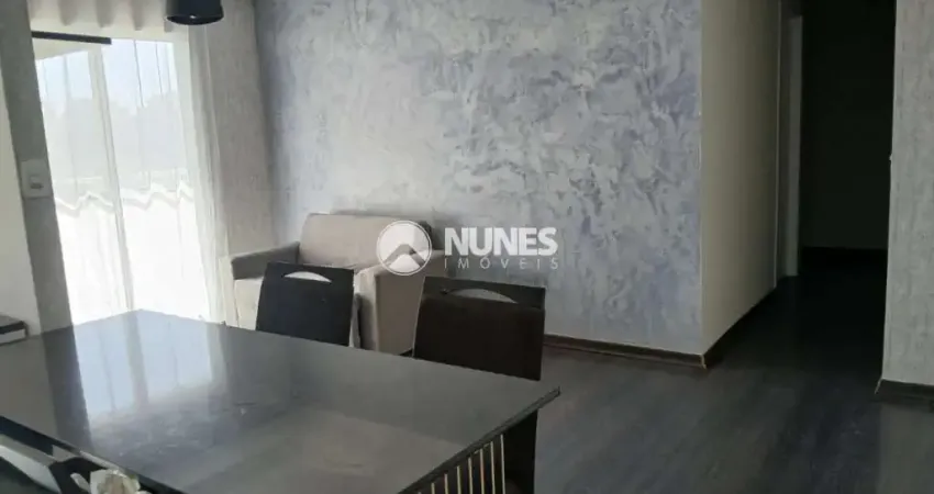 Apartamento com 2 quartos para alugar no Jardim Tupanci, Barueri