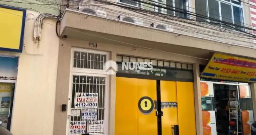 Sala para locação no centro de apoio em alphaville - recém-reformada