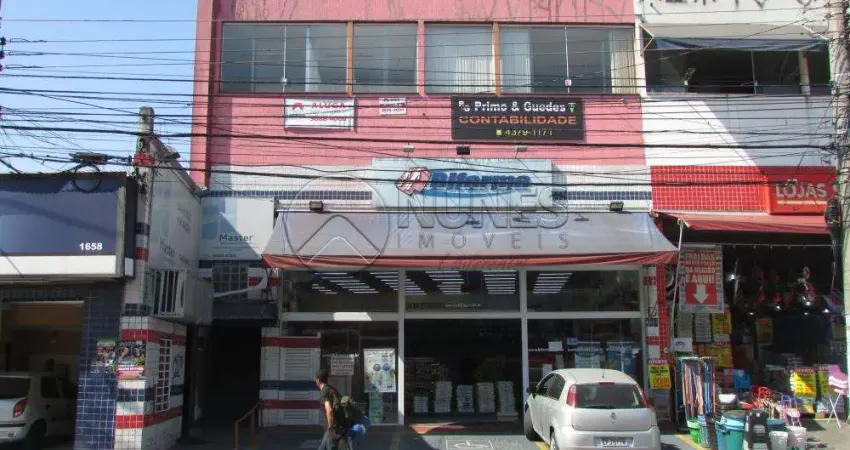 Ponto comercial com 60 m², salão livre e versátil, ideal para diferentes tipos de negócios.