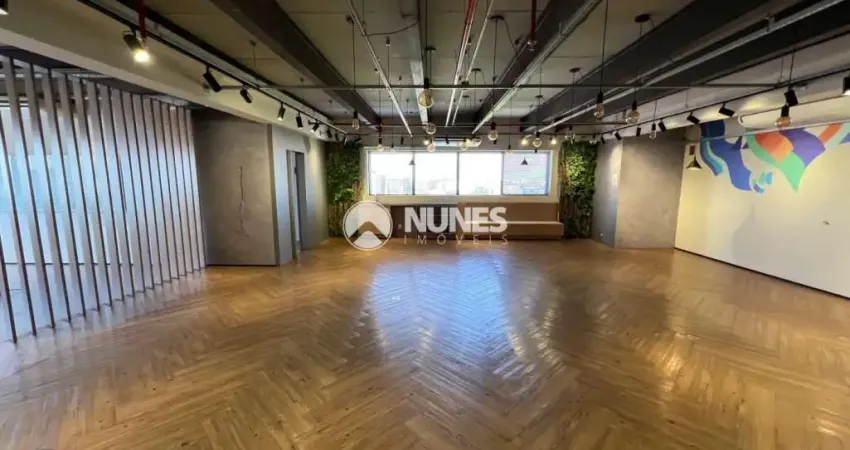 Sala comercial com 1.030,00 m², sala livre e versátil, ideal para diferentes tipos de negócios.