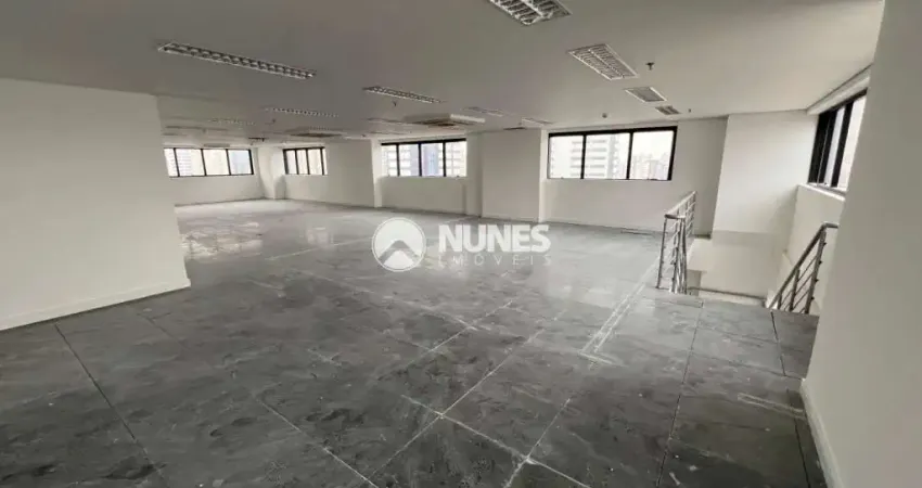 Sala comercial com  408 m², livre e versátil, ideal para diferentes tipos de negócios.