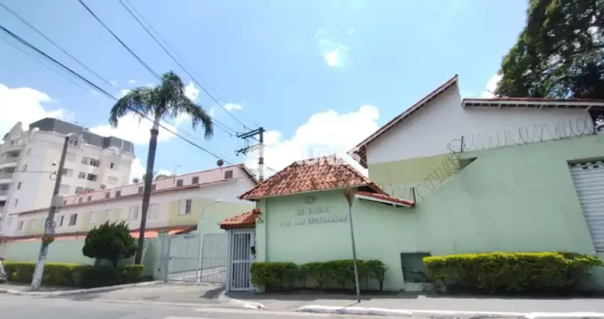 Casa em condomínio fechado com 2 quartos para alugar no Jardim Regina Alice, Barueri 