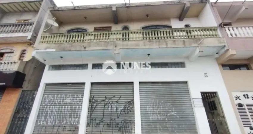 Ponto comercial com 118,33 m², salão livre e versátil, ideal para diferentes tipos de negócios.