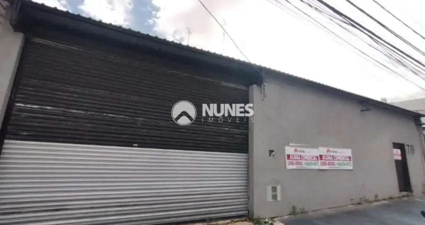 Galpãol com 257 m², livre e versátil, ideal para diferentes tipos de negócios.