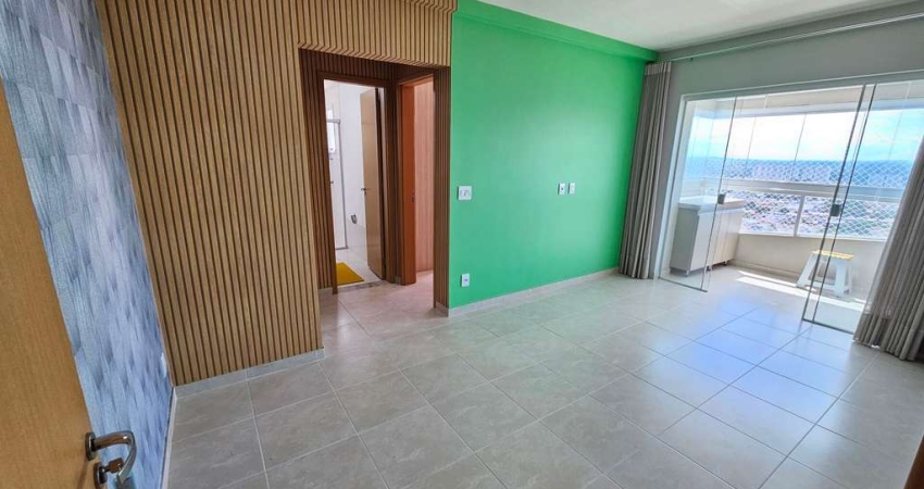 Apartamento 2Q (1 Suíte) - Bucareste - Universitário