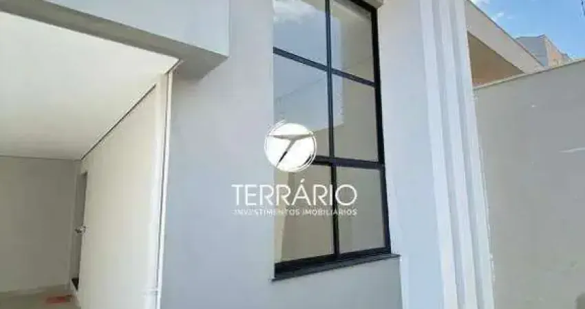 Casa à venda no Santa Luiza em Varginha com piscina e 3 suítes