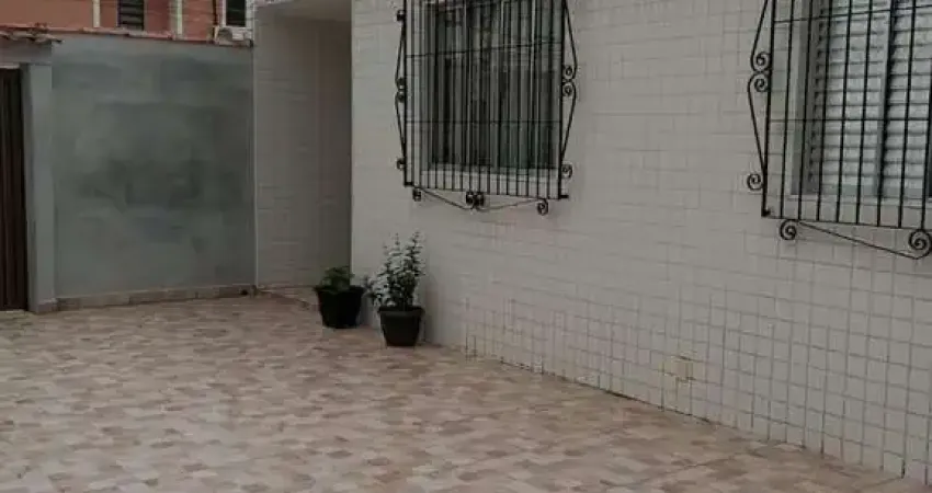 Casa com 2 quartos à venda na Rua Vinte e Um de Setembro, 183, Parque Bitaru, São Vicente