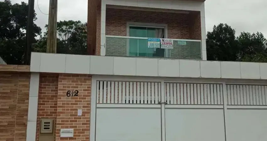 Casa com 3 quartos à venda na Gustavo Cordeiro Galvão Filho, 612, Parque das Bandeiras, São Vicente