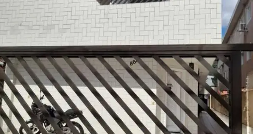 Casa com 3 quartos à venda na Monteiro Lobato, 864, Vila Valença, São Vicente