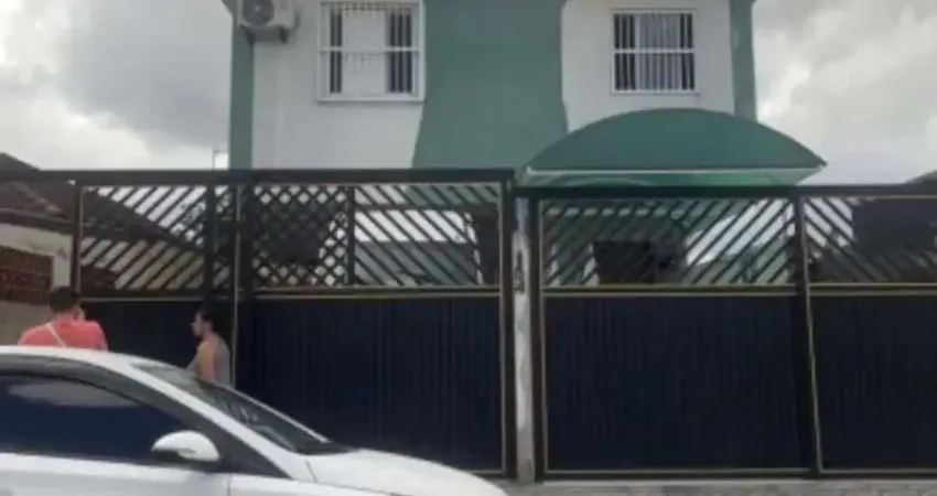 Casa em condomínio fechado com 2 quartos à venda na Rua Monte Plano, 134, Vila Margarida, São Vicente