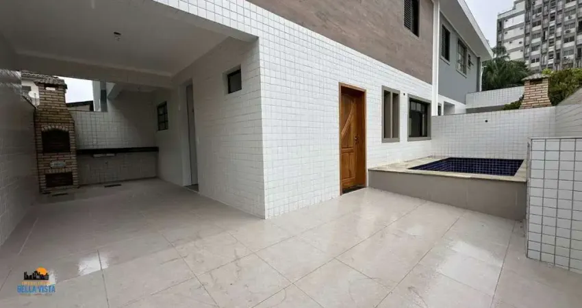 Casa com 3 quartos à venda na Olímpio, 09, Vila Belmiro, Santos