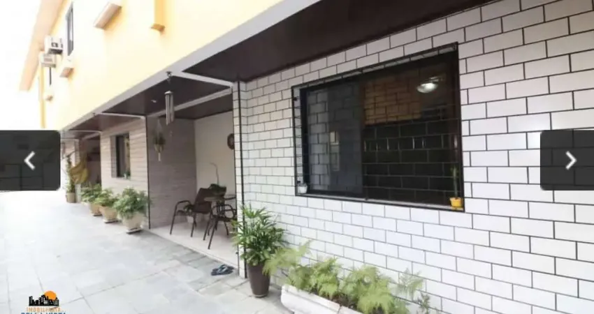 Casa com 3 quartos à venda na Major Eugênio Terral, 379, Vila Cascatinha, São Vicente