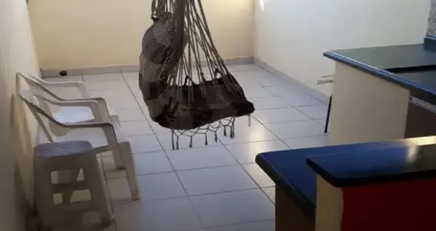 Casa em condomínio fechado com 2 quartos à venda na Rua Tenente Durval do Amaral, 45, Catiapoa, São Vicente