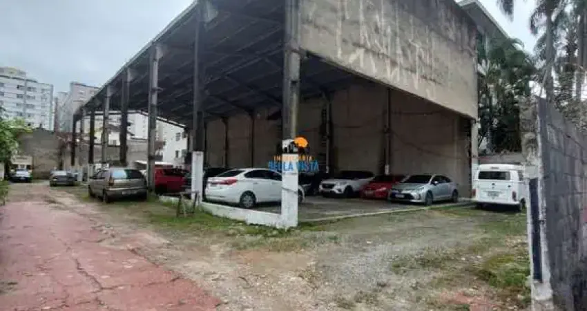 Barracão / Galpão / Depósito para alugar na Avenida Presidente Wilson, 1127, Centro, São Vicente