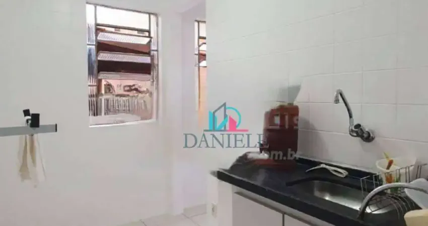 Apartamento com 2 dormitórios à venda, 56 m² por R$ 180.000,00 - Edifício Riacho Doce - Araraquara/SP