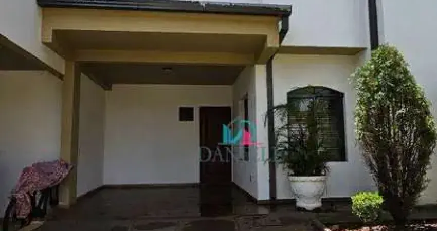 Sobrado com 3 dormitórios localizado no condomínio Summertime.