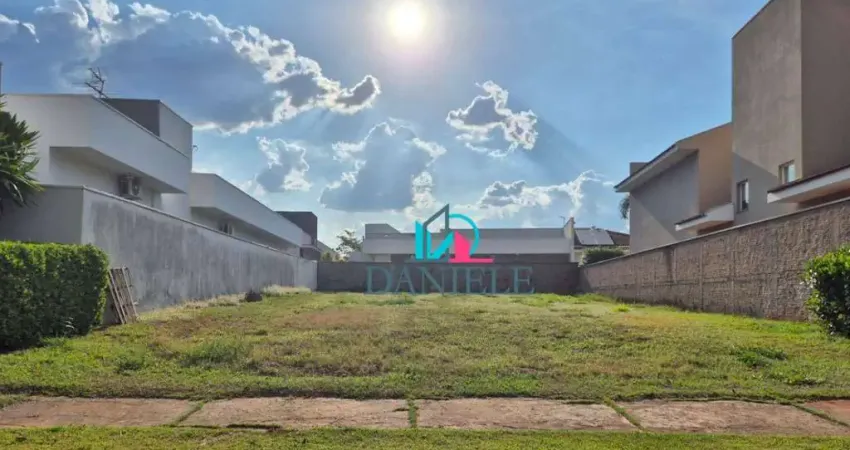 Terreno em condomínio fechado à venda na Avenida Deputado Federal Mário Eugênio, --, Residencial Village Damha, Araraquara