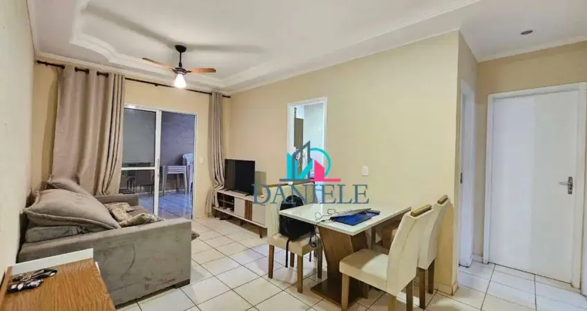 Casa térrea com 2 dormitórios localizada no condomínio villaggio do sol.