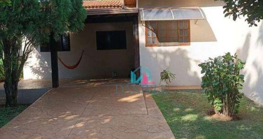 Casa com 3 dormitórios à venda, 126 m² por R$ 390.000,00 - Vila Santana - Araraquara/SP