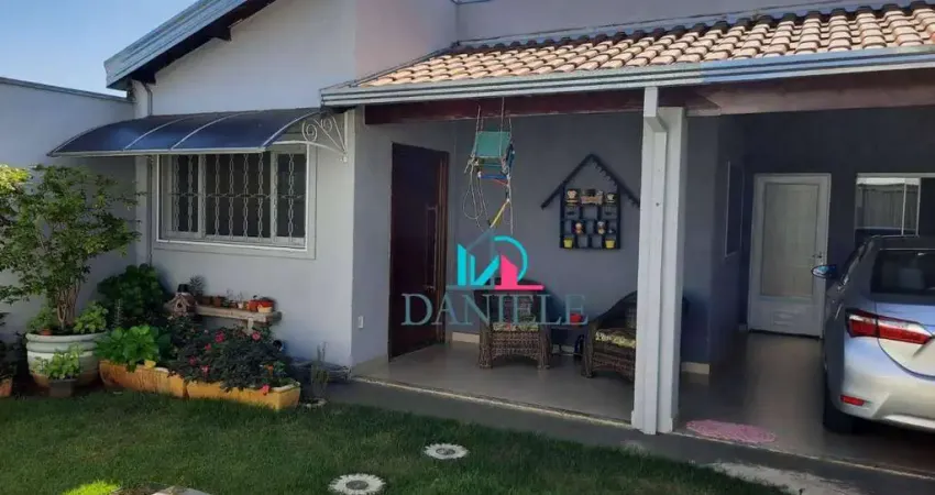 Casa térrea com 3 dormitórios localizada no altos do pinheiros.