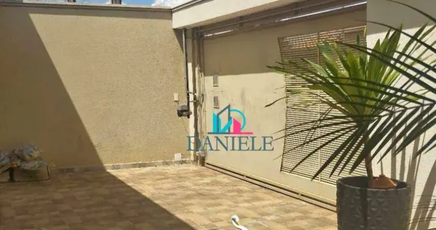 Casa com 3 quartos à venda na Avenida Giocondo Vaccari Tezini, --, Jardim Serra Azul, Araraquara