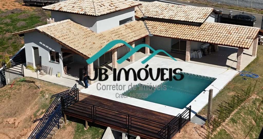 Casa com 3 quartos à venda no Centro, Pinhalzinho 