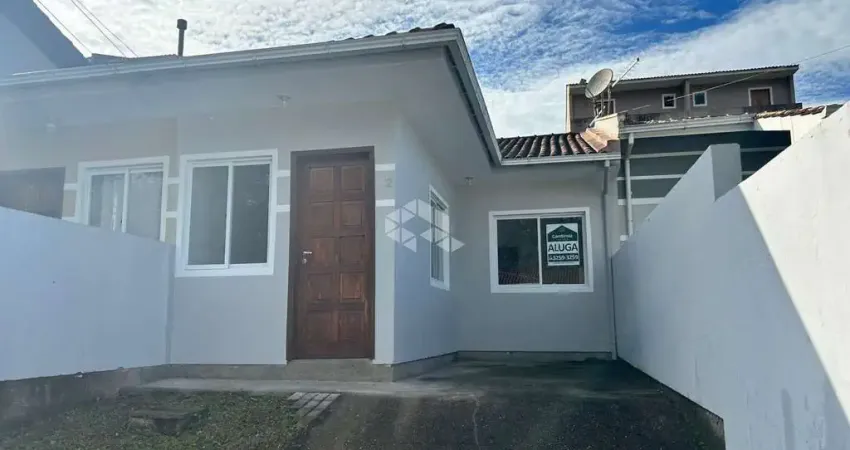 Casa geminada à venda com 2 quartos, no bairro bela vista, palhoça sc.