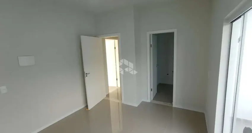 Casa sobrado 2 quartos, sendo 02 suítes à venda, bairro nova palhoça, palhoça/sc