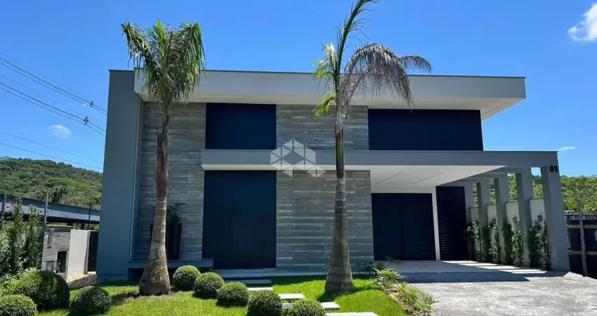 Casa 03 quartos com suíte, bairro pedra branca - reserva da pedra, palhoça sc.