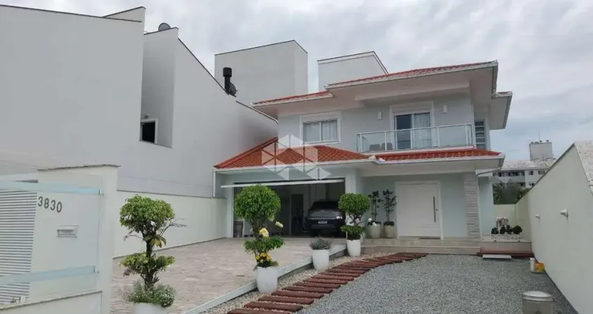 Casa sobrado 03 quartos semi-mobiliado com suíte, à venda, bairro vila becker, santo amaro da imperatriz sc