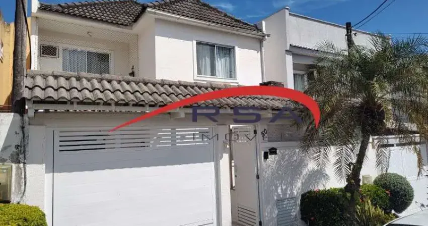 Casa à venda no Anil, Rio de Janeiro-RJ: 4 quartos, 2 suítes, 1 sala, 4 banheiros, 2 vagas, 180m²!