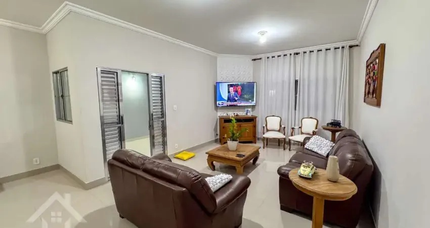 Casa com 3 quartos à venda na Rua Geraldo de Almeida, 17, Borda da Mata, Caçapava