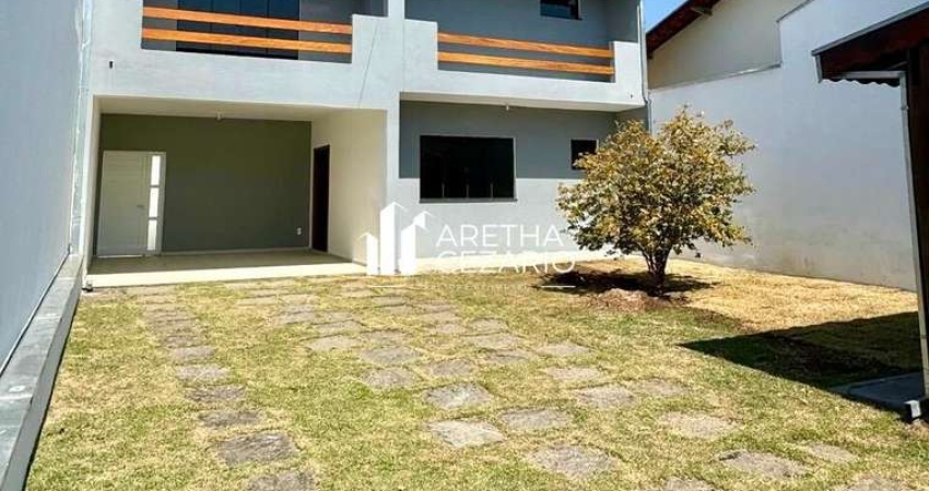 Sobrado com 03 Dormitórios sendo uma suíte à venda, 229 m² por R$ 590.000 Residencial - Estoril Taubaté - SP