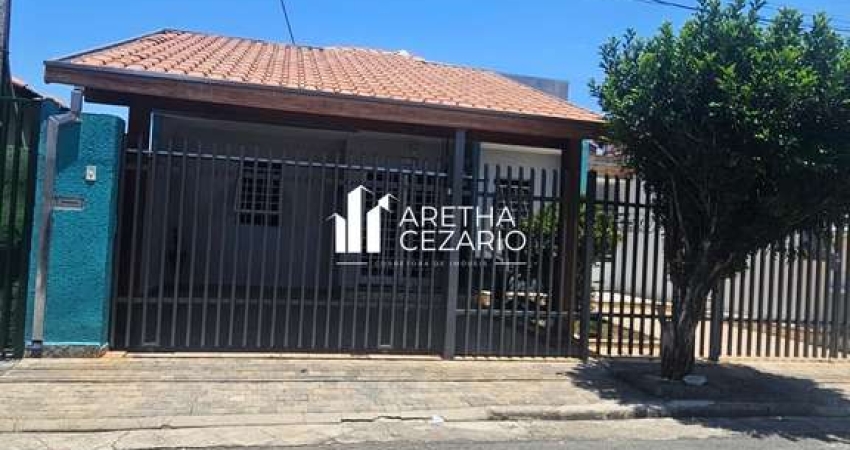 Casa com 03 Dormitórios sendo uma suíte à venda, 170m² Por R$549.000 - Jardim Independência - Taubaté - SP