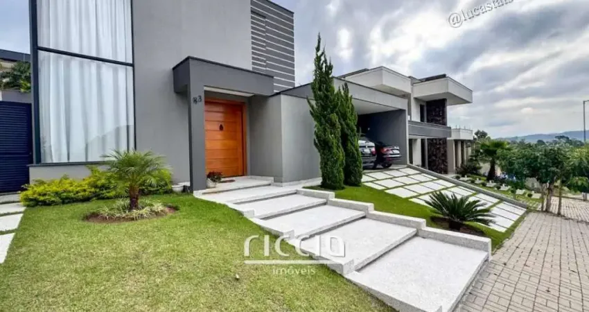 Casa terrea no condominio Monte Carlo com terreno de 450 m2 terreno, 3 suites