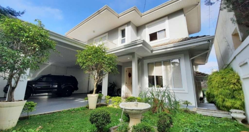Casas no bairro Jardim Esplanada em São José dos Campos