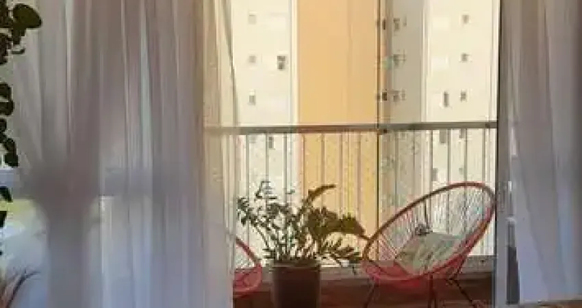 Apartamento no Jardim das Industrias com 122 m2 , 4 dormtórios sendo 1 suite
